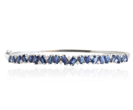 18K NATURAL SAPPHIRE BANGLE