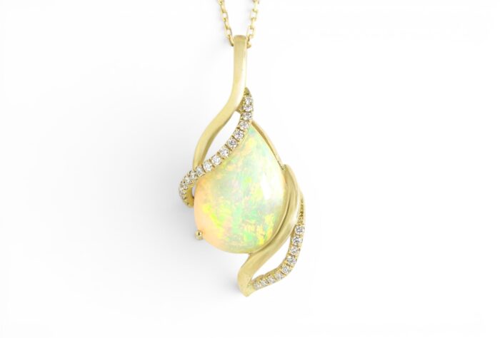 PEAR OPAL PENDANT WITH DIAMONDS IN 18K GOLD